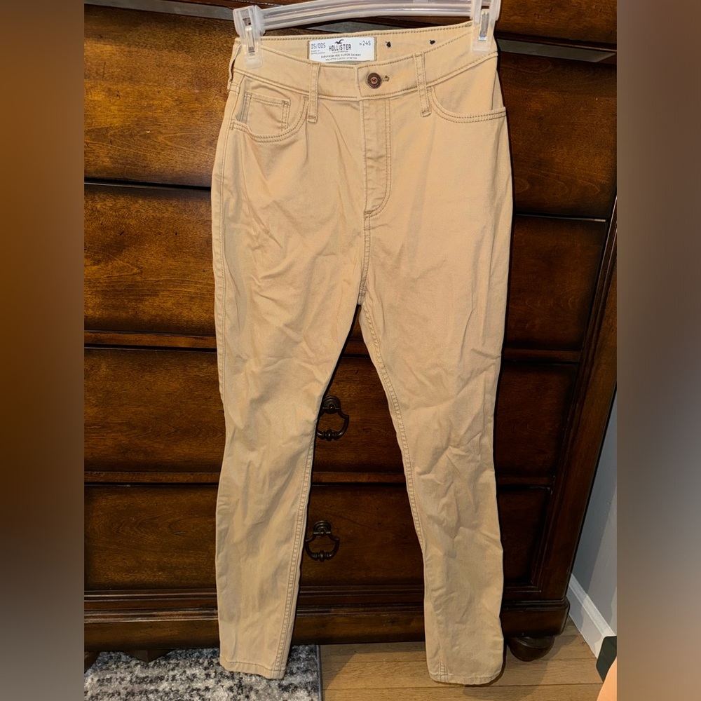 Hollister Jeans